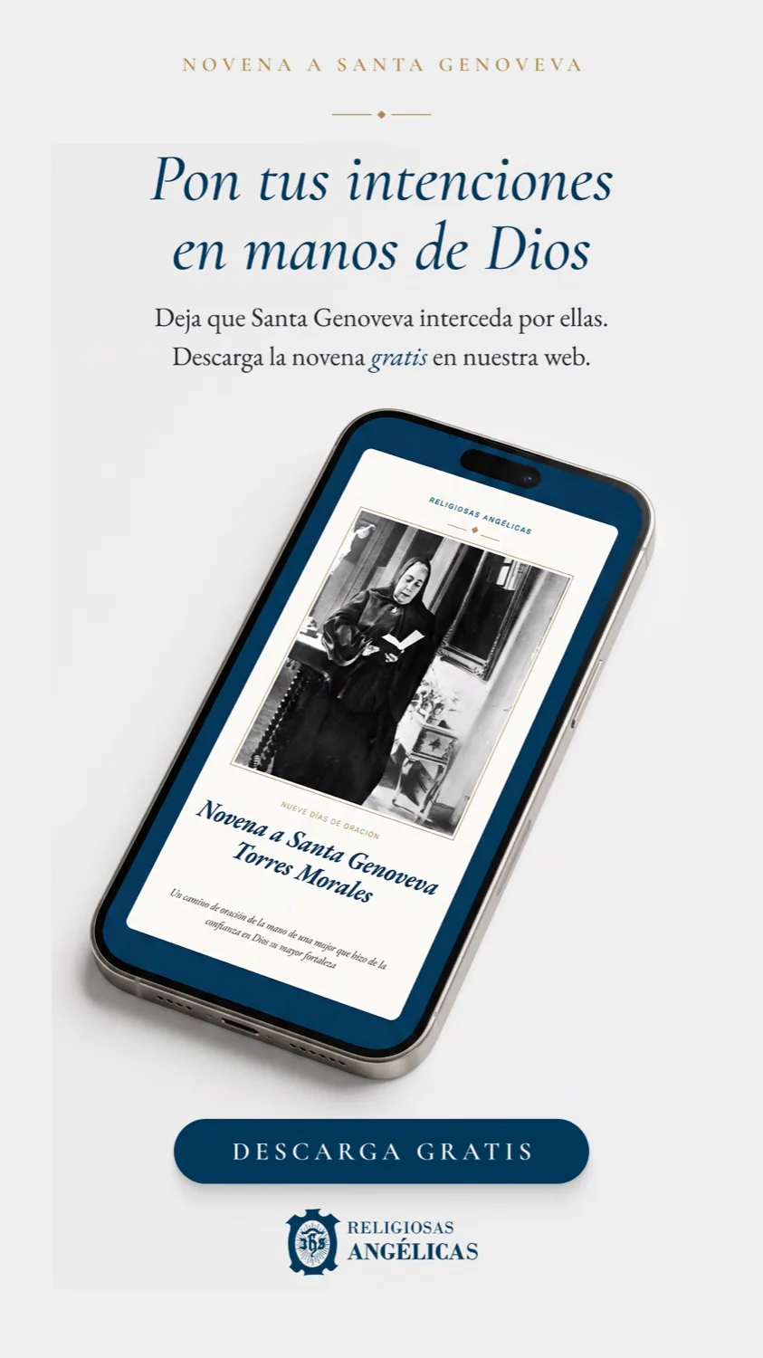 Historia · «Pon tus intenciones en manos de Dios», con el cuadernillo en el móvil